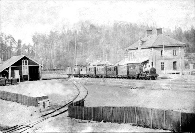 boxholmsjrnvgsstation1876.jpg