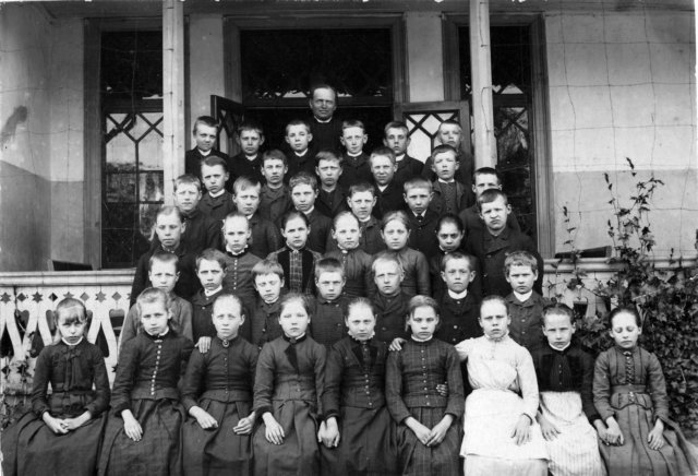 skolklass18881890.jpg